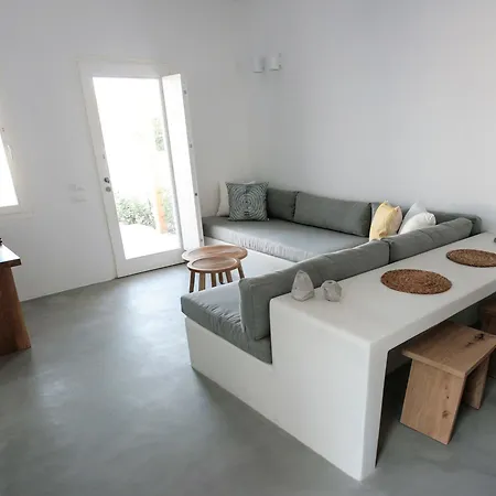 Thiro Santorini 3*
