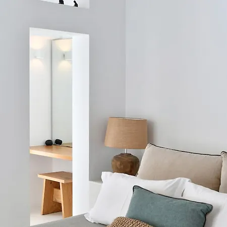 Thiro Santorini Villa *