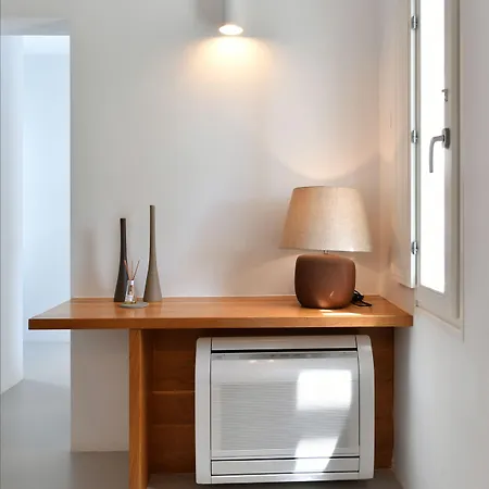 Thiro Santorini Ξενοδοχείο 3*