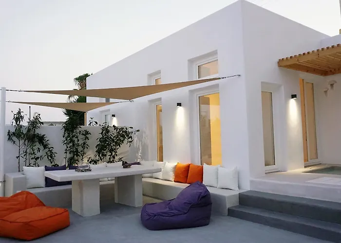 Thiro Santorini Hotel 3*