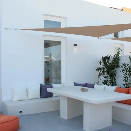 Thiro Santorini 3*